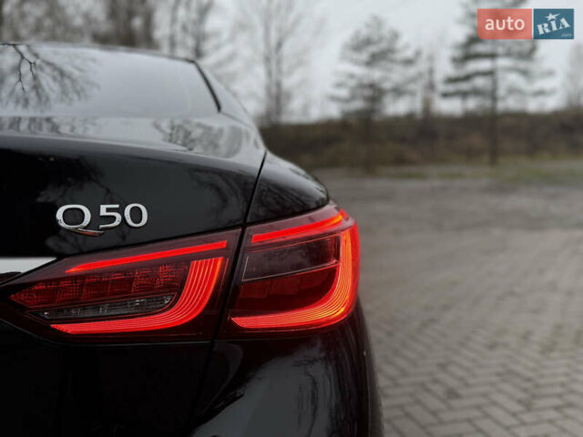 Черный Инфинити Q50, объемом двигателя 1.99 л и пробегом 38 тыс. км за 21500 $, фото 7 на Automoto.ua