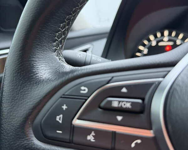 Чорний Інфініті Q50, об'ємом двигуна 1.99 л та пробігом 38 тис. км за 21500 $, фото 46 на Automoto.ua