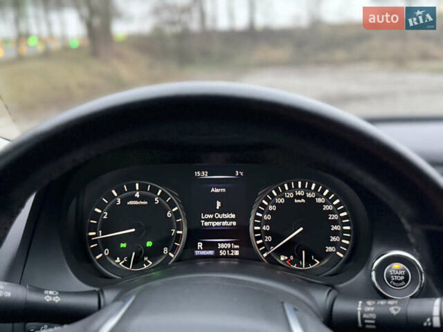 Черный Инфинити Q50, объемом двигателя 1.99 л и пробегом 38 тыс. км за 21500 $, фото 17 на Automoto.ua