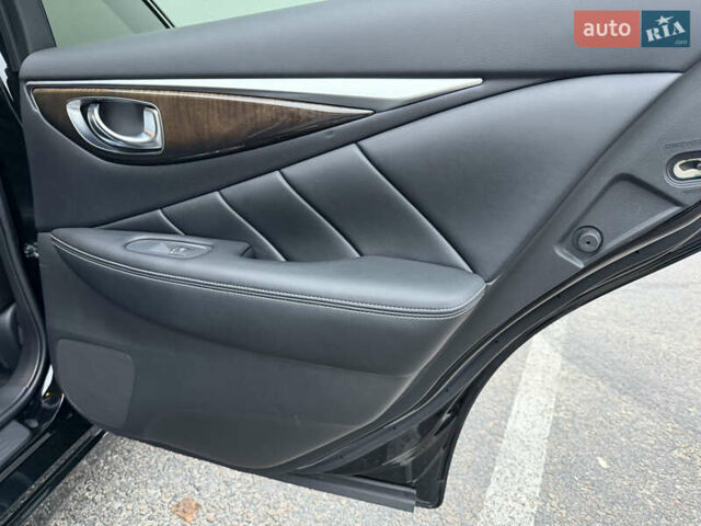 Чорний Інфініті Q50, об'ємом двигуна 1.99 л та пробігом 38 тис. км за 21500 $, фото 48 на Automoto.ua