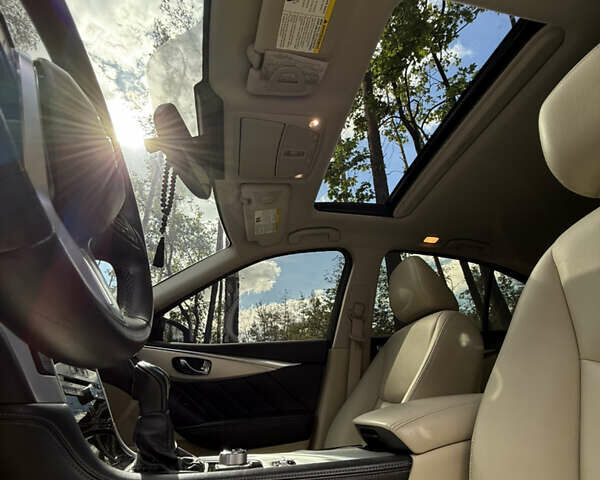 Черный Инфинити Q50, объемом двигателя 3 л и пробегом 92 тыс. км за 19800 $, фото 25 на Automoto.ua