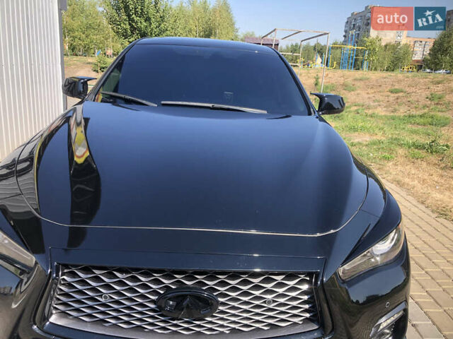 Черный Инфинити Q50, объемом двигателя 3 л и пробегом 55 тыс. км за 26750 $, фото 3 на Automoto.ua