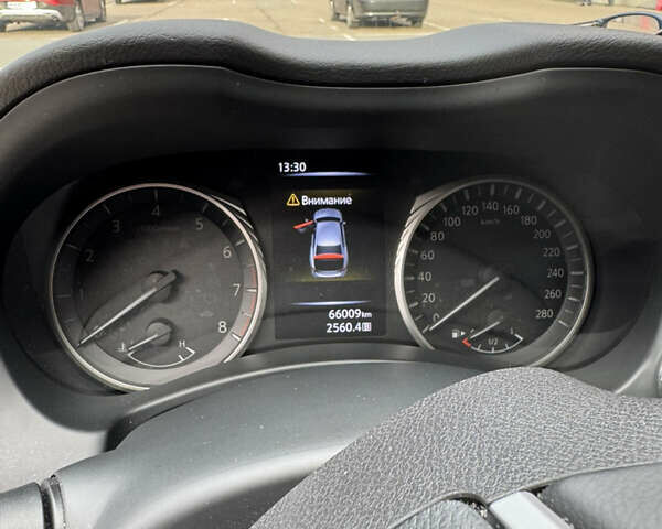 Черный Инфинити Q50, объемом двигателя 1.99 л и пробегом 66 тыс. км за 20000 $, фото 11 на Automoto.ua