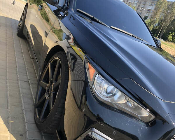 Черный Инфинити Q50, объемом двигателя 3 л и пробегом 55 тыс. км за 26750 $, фото 2 на Automoto.ua