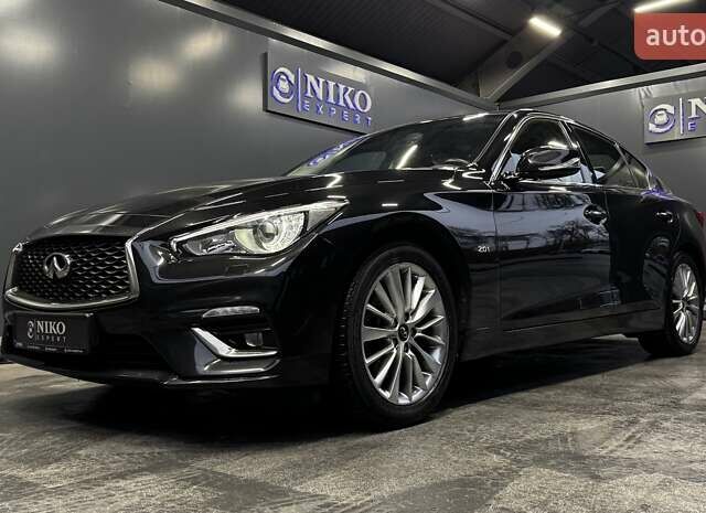 Черный Инфинити Q50, объемом двигателя 1.99 л и пробегом 69 тыс. км за 25500 $, фото 9 на Automoto.ua