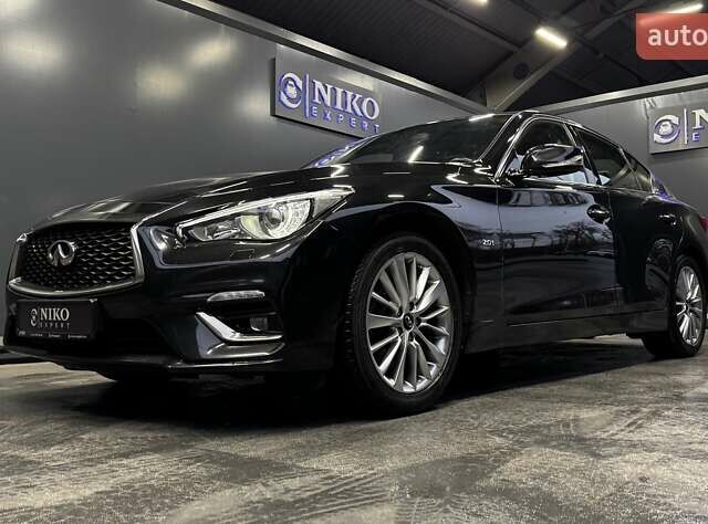 Черный Инфинити Q50, объемом двигателя 1.99 л и пробегом 69 тыс. км за 25500 $, фото 10 на Automoto.ua