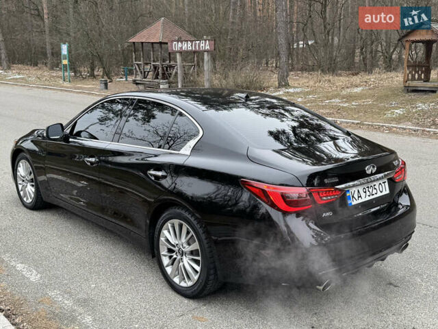 Чорний Інфініті Q50, об'ємом двигуна 3 л та пробігом 71 тис. км за 17800 $, фото 8 на Automoto.ua