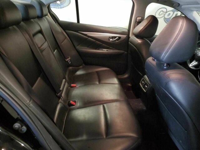 Черный Инфинити Q50, объемом двигателя 0 л и пробегом 67 тыс. км за 4500 $, фото 9 на Automoto.ua