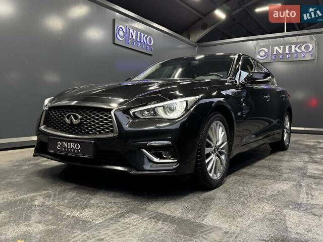 Черный Инфинити Q50, объемом двигателя 1.99 л и пробегом 69 тыс. км за 25500 $, фото 6 на Automoto.ua