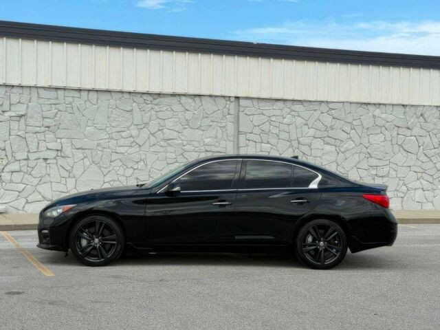 Черный Инфинити Q50, объемом двигателя 3 л и пробегом 71 тыс. км за 5400 $, фото 4 на Automoto.ua