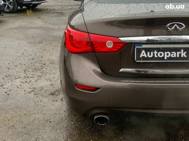 Коричневый Инфинити Q50, объемом двигателя 3.5 л и пробегом 124 тыс. км за 15340 $, фото 13 на Automoto.ua