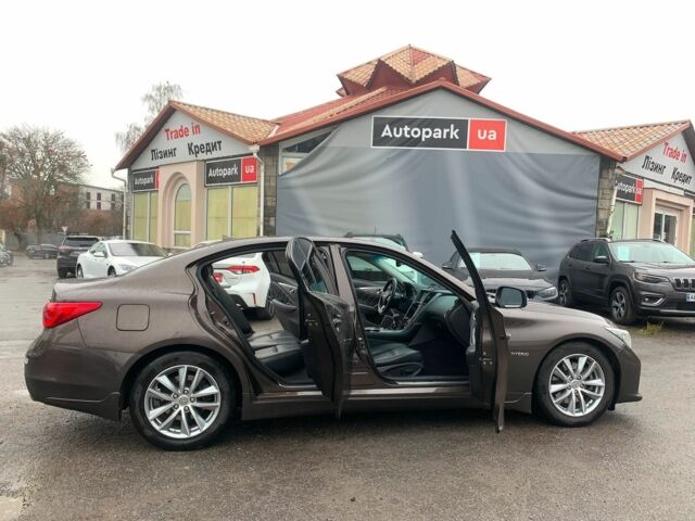 Коричневый Инфинити Q50, объемом двигателя 3.5 л и пробегом 124 тыс. км за 15340 $, фото 15 на Automoto.ua