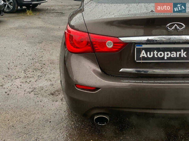 Коричневый Инфинити Q50, объемом двигателя 3.5 л и пробегом 124 тыс. км за 15340 $, фото 13 на Automoto.ua