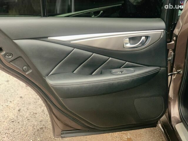 Коричневый Инфинити Q50, объемом двигателя 3.5 л и пробегом 124 тыс. км за 15340 $, фото 21 на Automoto.ua