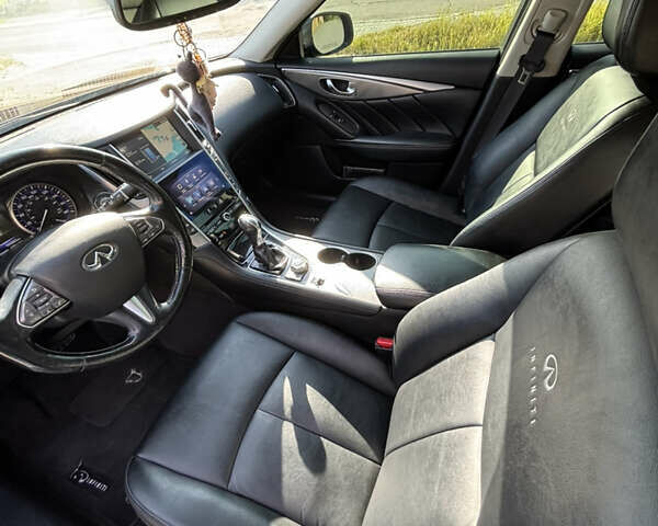 Коричневий Інфініті Q50, об'ємом двигуна 3.7 л та пробігом 195 тис. км за 12000 $, фото 16 на Automoto.ua