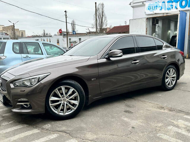 Коричневий Інфініті Q50, об'ємом двигуна 1.99 л та пробігом 187 тис. км за 14600 $, фото 12 на Automoto.ua