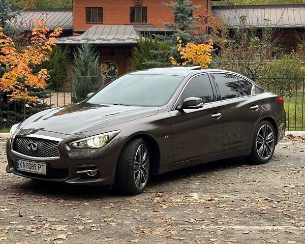 Коричневый Инфинити Q50, объемом двигателя 2.14 л и пробегом 174 тыс. км за 15200 $, фото 2 на Automoto.ua