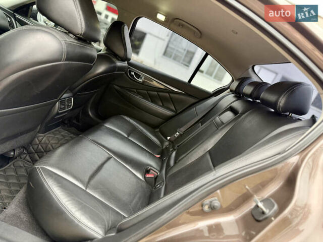 Коричневый Инфинити Q50, объемом двигателя 1.99 л и пробегом 236 тыс. км за 12850 $, фото 23 на Automoto.ua