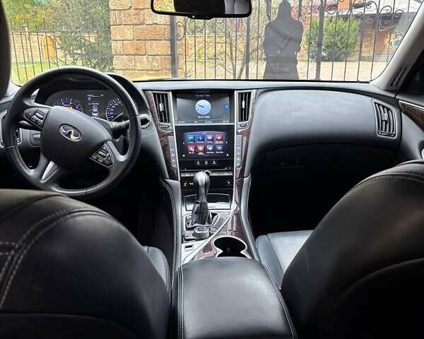 Коричневый Инфинити Q50, объемом двигателя 2.14 л и пробегом 174 тыс. км за 15200 $, фото 10 на Automoto.ua