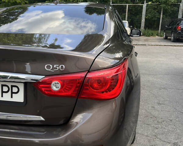 Коричневий Інфініті Q50, об'ємом двигуна 3.7 л та пробігом 209 тис. км за 15000 $, фото 15 на Automoto.ua