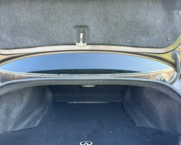 Коричневый Инфинити Q50, объемом двигателя 3 л и пробегом 103 тыс. км за 15500 $, фото 25 на Automoto.ua