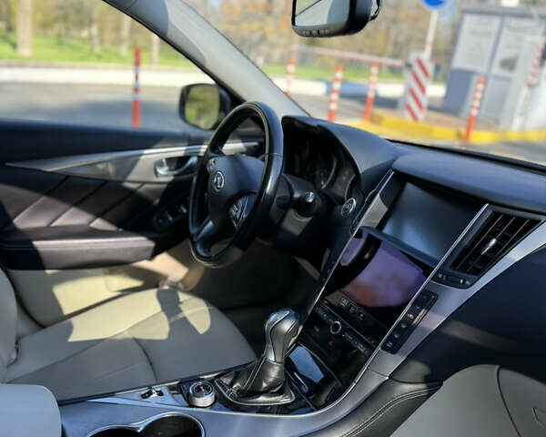 Коричневый Инфинити Q50, объемом двигателя 3 л и пробегом 103 тыс. км за 15500 $, фото 15 на Automoto.ua