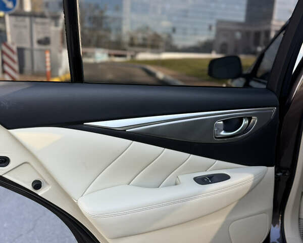 Коричневый Инфинити Q50, объемом двигателя 3 л и пробегом 103 тыс. км за 15500 $, фото 23 на Automoto.ua