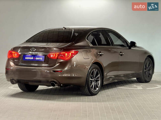 Коричневый Инфинити Q50, объемом двигателя 3 л и пробегом 98 тыс. км за 14800 $, фото 4 на Automoto.ua