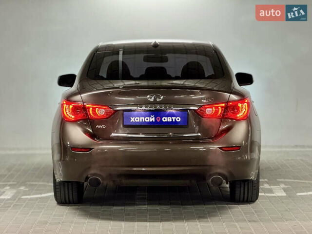 Коричневый Инфинити Q50, объемом двигателя 3 л и пробегом 98 тыс. км за 14800 $, фото 5 на Automoto.ua