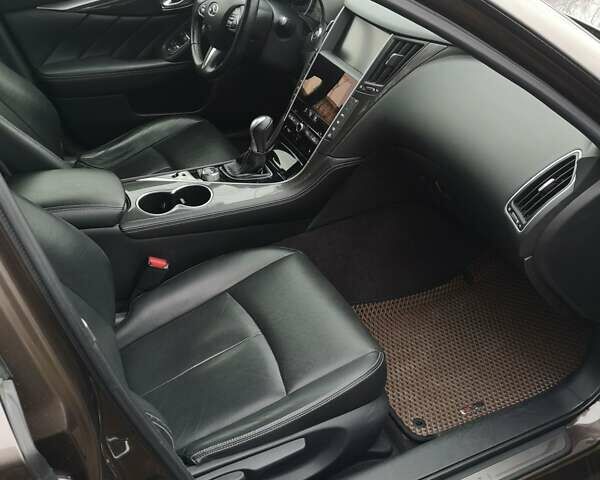 Коричневий Інфініті Q50, об'ємом двигуна 1.99 л та пробігом 88 тис. км за 13900 $, фото 11 на Automoto.ua