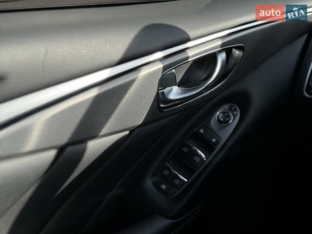 Коричневый Инфинити Q50, объемом двигателя 3 л и пробегом 98 тыс. км за 14800 $, фото 16 на Automoto.ua