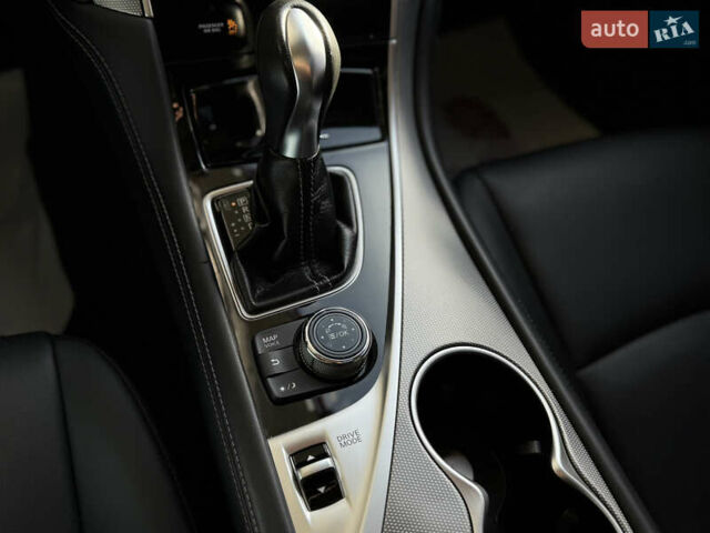 Коричневый Инфинити Q50, объемом двигателя 3 л и пробегом 98 тыс. км за 14800 $, фото 11 на Automoto.ua