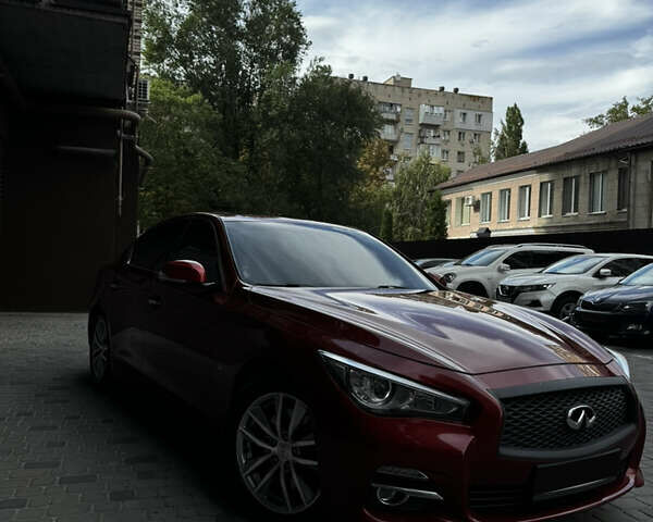 Красный Инфинити Q50, объемом двигателя 3.7 л и пробегом 116 тыс. км за 13000 $, фото 4 на Automoto.ua
