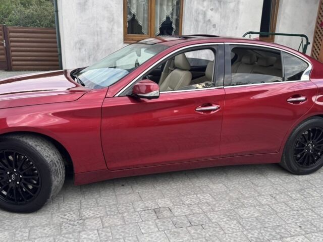 Червоний Інфініті Q50, об'ємом двигуна 2 л та пробігом 197 тис. км за 12300 $, фото 15 на Automoto.ua