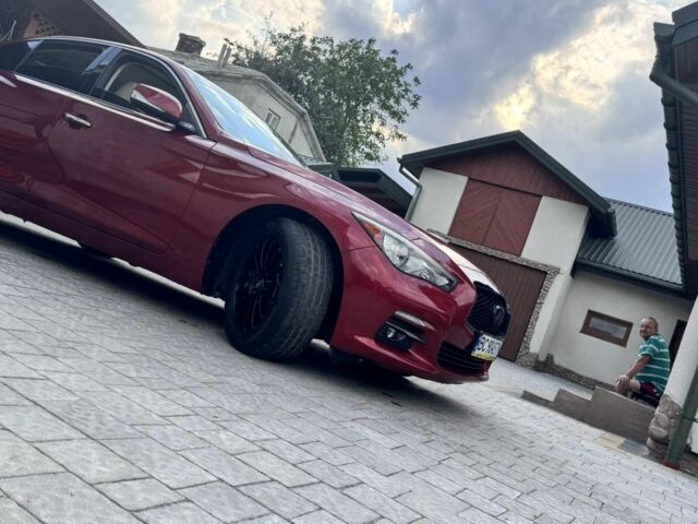 Червоний Інфініті Q50, об'ємом двигуна 2 л та пробігом 197 тис. км за 12300 $, фото 4 на Automoto.ua