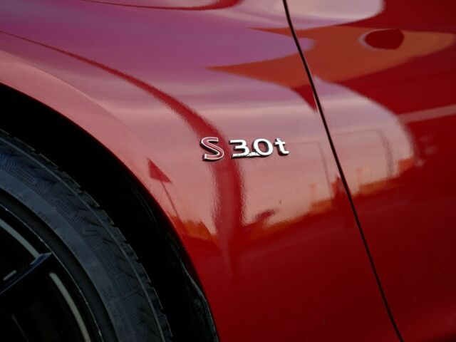 Червоний Інфініті Q50, об'ємом двигуна 3 л та пробігом 141 тис. км за 20000 $, фото 7 на Automoto.ua