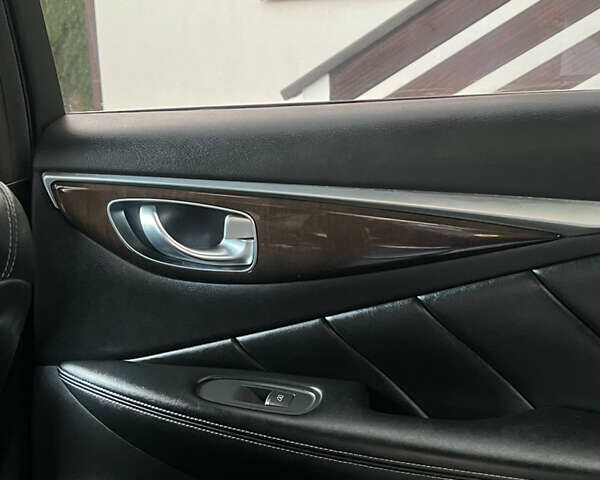 Инфинити Q50, объемом двигателя 3.7 л и пробегом 180 тыс. км за 13500 $, фото 11 на Automoto.ua