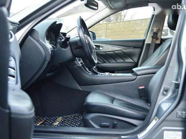 Інфініті Q50, об'ємом двигуна 2 л та пробігом 160 тис. км за 14900 $, фото 20 на Automoto.ua