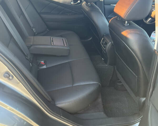 Инфинити Q50, объемом двигателя 3.7 л и пробегом 22 тыс. км за 17000 $, фото 11 на Automoto.ua