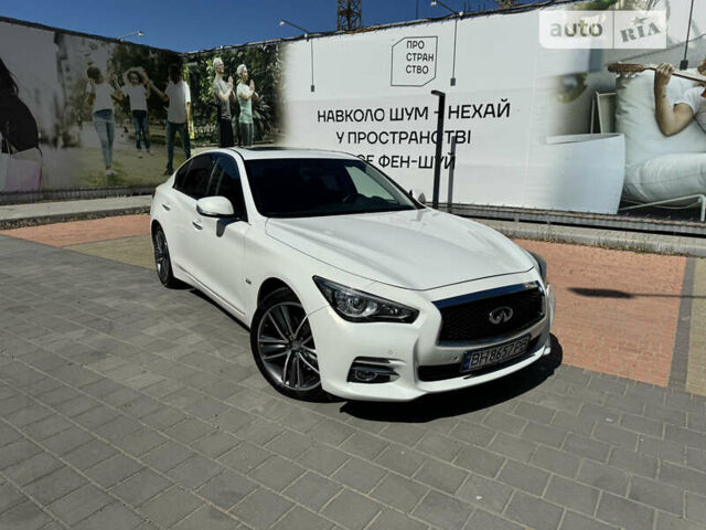 Інфініті Q50, об'ємом двигуна 2.14 л та пробігом 190 тис. км за 15499 $, фото 1 на Automoto.ua