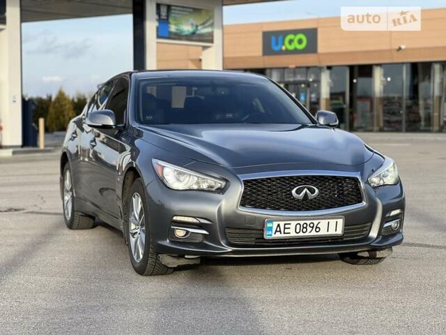 Інфініті Q50, об'ємом двигуна 1.99 л та пробігом 178 тис. км за 15999 $, фото 10 на Automoto.ua