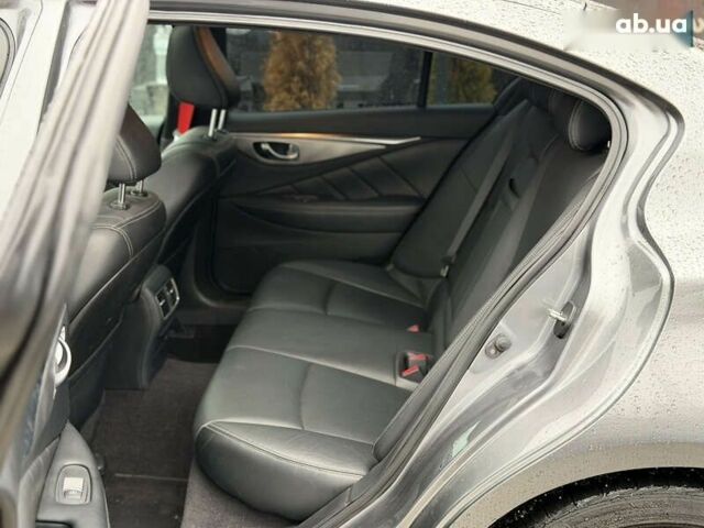 Інфініті Q50, об'ємом двигуна 2.1 л та пробігом 138 тис. км за 17500 $, фото 12 на Automoto.ua