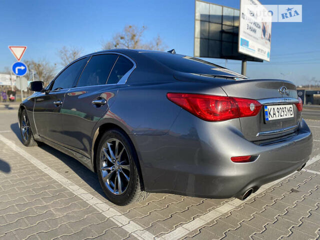 Інфініті Q50, об'ємом двигуна 3 л та пробігом 74 тис. км за 15000 $, фото 6 на Automoto.ua