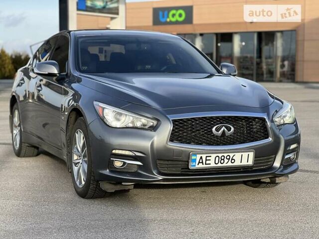 Інфініті Q50, об'ємом двигуна 1.99 л та пробігом 178 тис. км за 15999 $, фото 11 на Automoto.ua