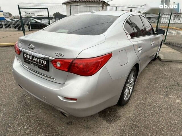 Инфинити Q50, объемом двигателя 3 л и пробегом 132 тыс. км за 11990 $, фото 5 на Automoto.ua