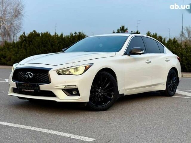 Інфініті Q50, об'ємом двигуна 3 л та пробігом 71 тис. км за 15990 $, фото 2 на Automoto.ua
