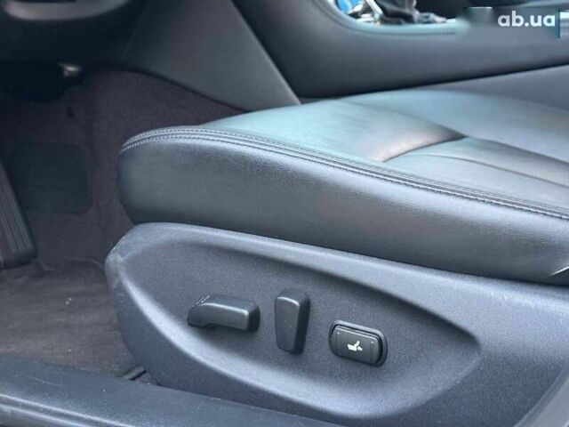 Інфініті Q50, об'ємом двигуна 3 л та пробігом 71 тис. км за 15990 $, фото 14 на Automoto.ua