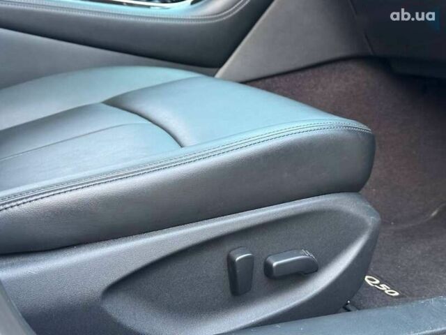 Інфініті Q50, об'ємом двигуна 3 л та пробігом 71 тис. км за 15990 $, фото 17 на Automoto.ua