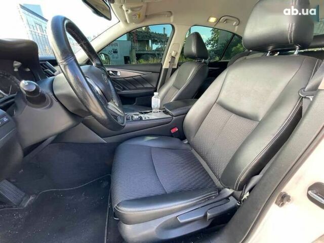 Инфинити Q50, объемом двигателя 2 л и пробегом 150 тыс. км за 20600 $, фото 9 на Automoto.ua