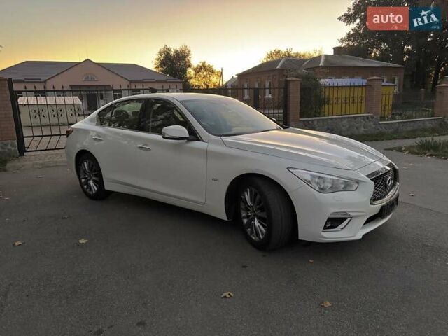 Инфинити Q50, объемом двигателя 1.99 л и пробегом 96 тыс. км за 19100 $, фото 4 на Automoto.ua